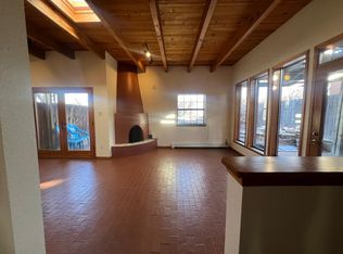 2040 Placita De Quedo, Santa Fe, NM 87505