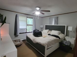 1550 Ten Rod Rd, North Kingstown, RI 02852