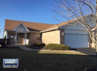 1013 Mikasa Ct, Joliet, IL 60431