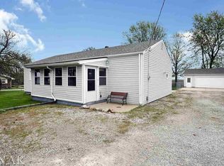 2538 Pipeline Rd, Towanda, IL 61776