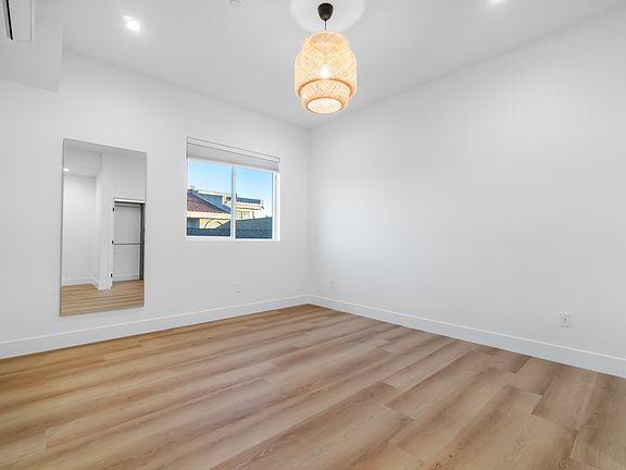 2nd image of 3917 Inglewood Blvd #1-F