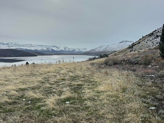 5th image of 2000 Us Highway 395 S