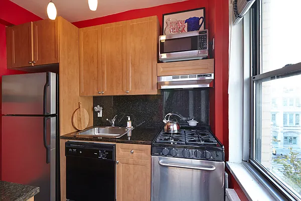 Sold by Brown Harris Stevens | media 10