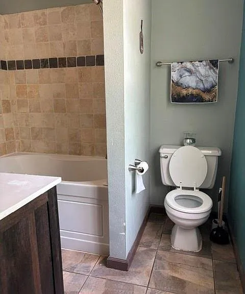 1564 Railroad Ave — Photo 11