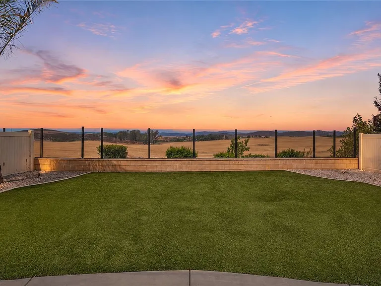 37749 Fiesta Flower St — Photo 37