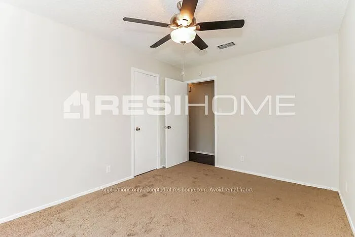 701 S Perkins St — Photo 16