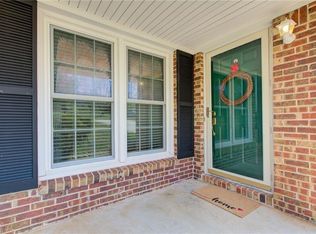 929 Pine Roc Way, Stone Mountain, GA 30083