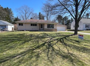 1709 Warren Ave, Jackson, MI 49203