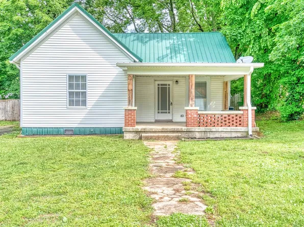 549 E 2nd St, Russellville, KY 42276