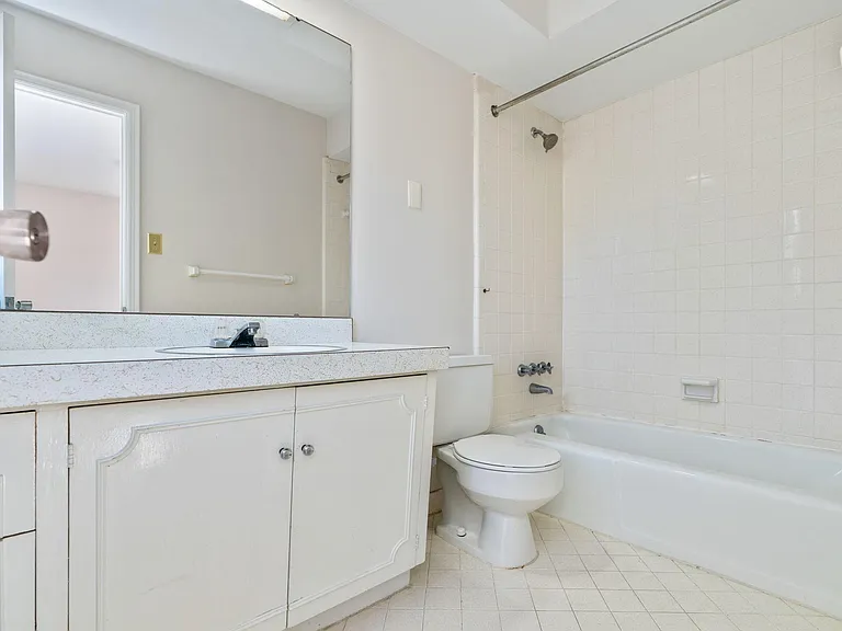 4058 Massie Ave #4 — Photo 19