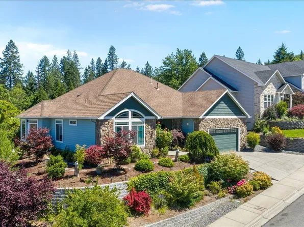 224 Landau Ln, Grants Pass, OR 97527