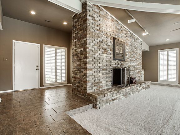 4th image of 17412 Oakington Ct