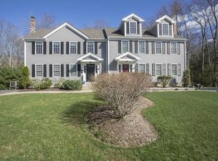 40 Colt Cir #A, Taunton, MA 02780