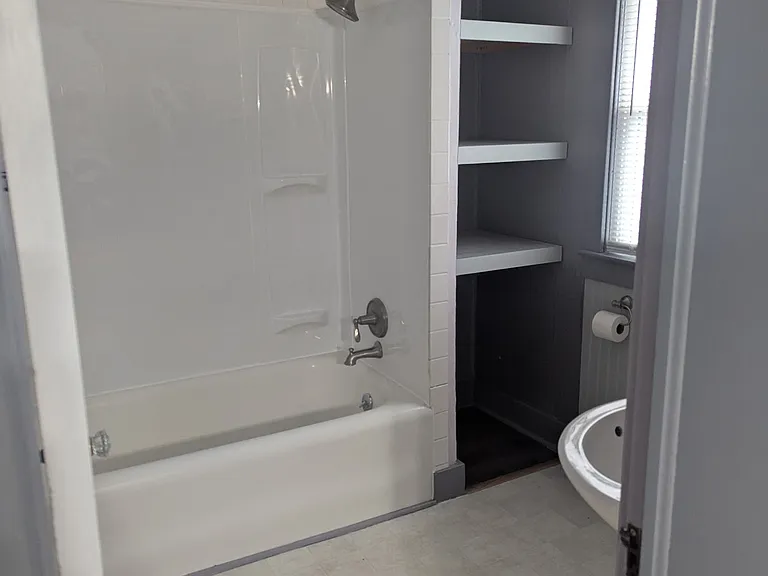 71 Colfax Ave #2 — Photo 5