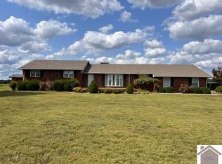 1629 Rob Mason Rd, Murray, KY 42071
