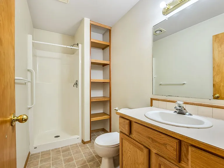 90560 Logan Rd ~ Meiners 26-0215DME01 — Photo 16