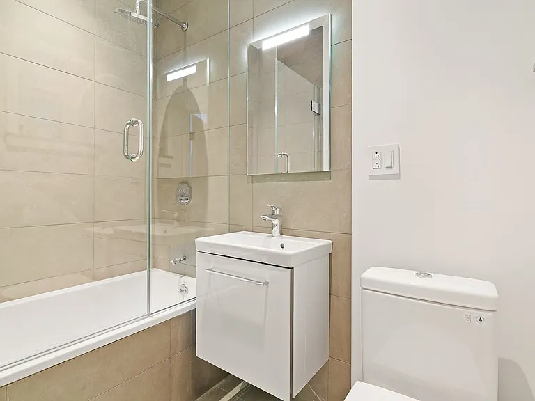 838 W End Ave #2BD — Photo 2