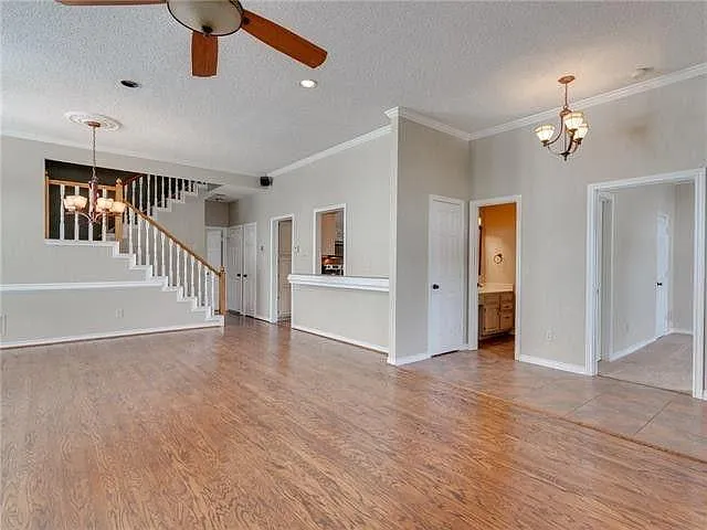 4375 Timberglen Rd — Photo 10