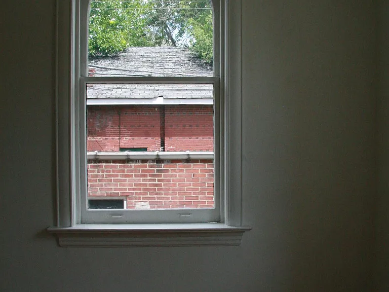 345 Rosedale Ave — Photo 11