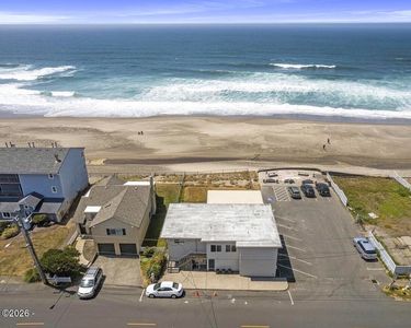 3303 SW Anchor Ave APT 1, Lincoln City, OR, 97367