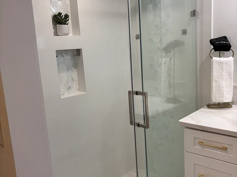 Walk-in shower in the ensuite bathroom