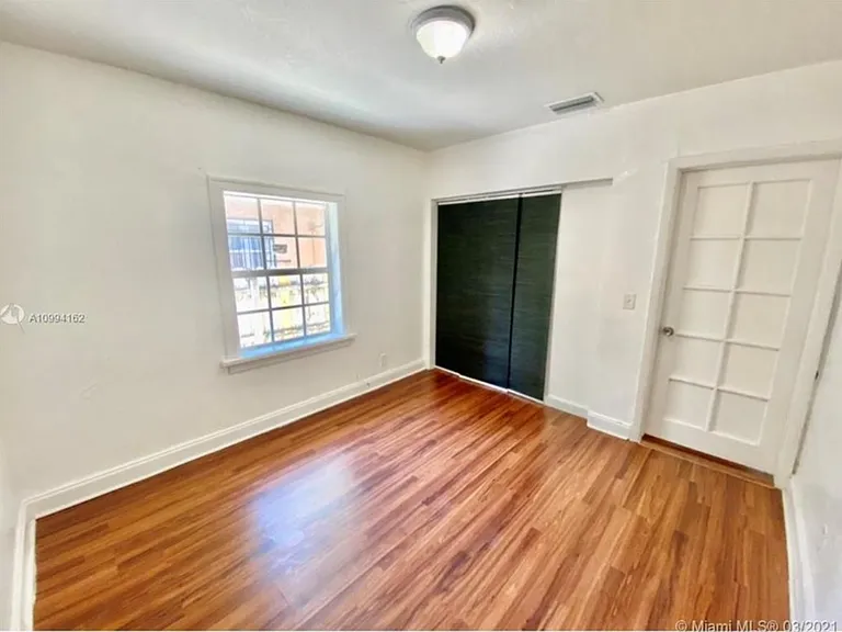 2450 NW 42nd St — Photo 9