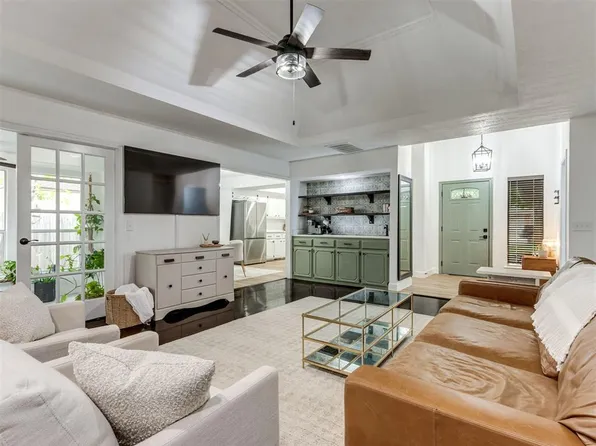 10433 NW 41st St, Yukon, OK 73099