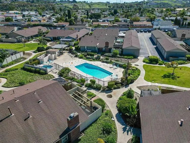 359 Los Arbolitos Blvd — Photo 30