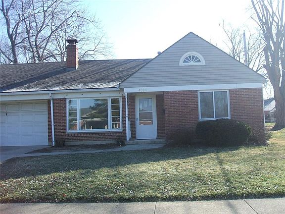 2nd image of 4000 Royal Oak Dr