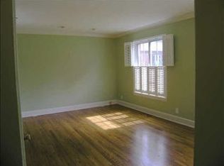 2624 Greenbrier Rd, Winston Salem, NC 27104