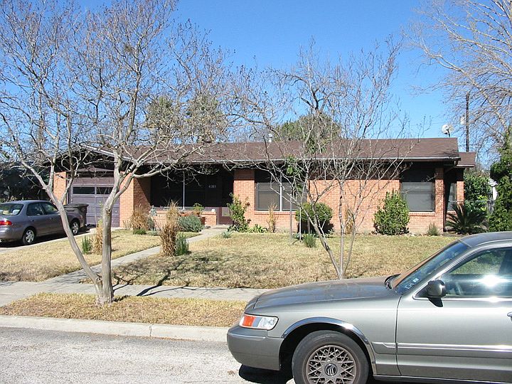 1st image of 4311 Waikiki Dr