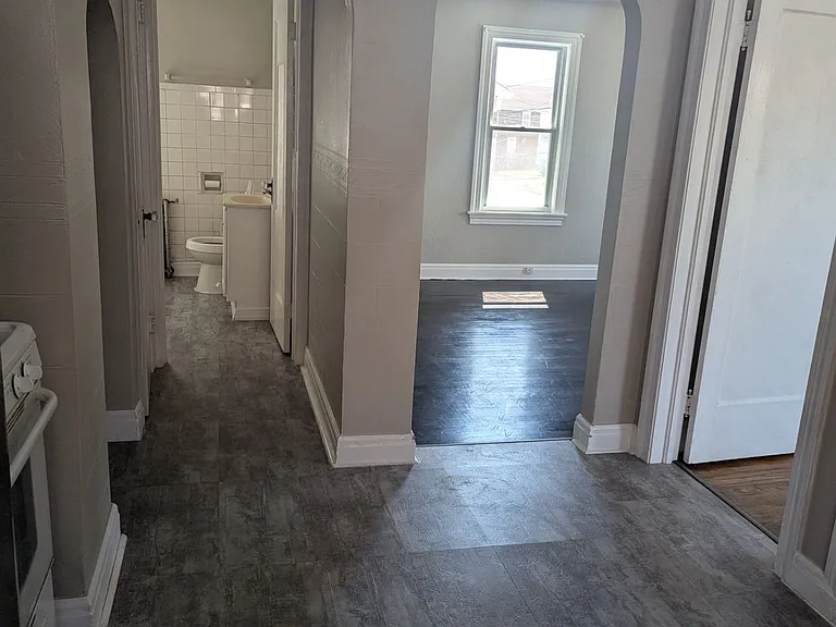 316 Odell Ave #C — Photo 8