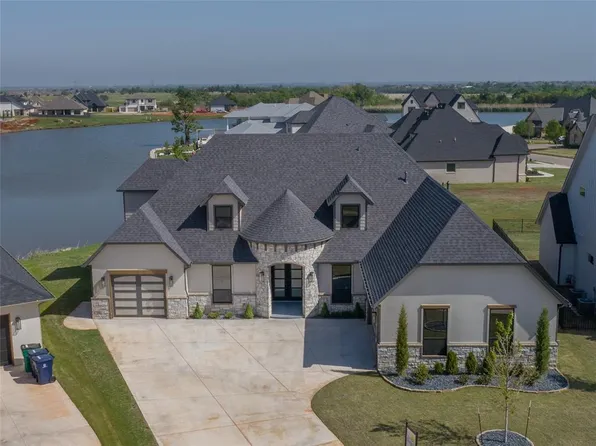 13221 Knight Island Dr, Oklahoma City, OK 73142