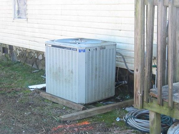 2nd image of 3225 Oran Yount Ln