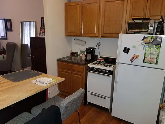 Rented by Prince Real Estate Associates LLC | media 9