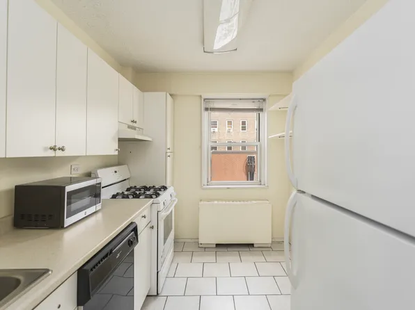 72-35 112th Street image 5 of 10