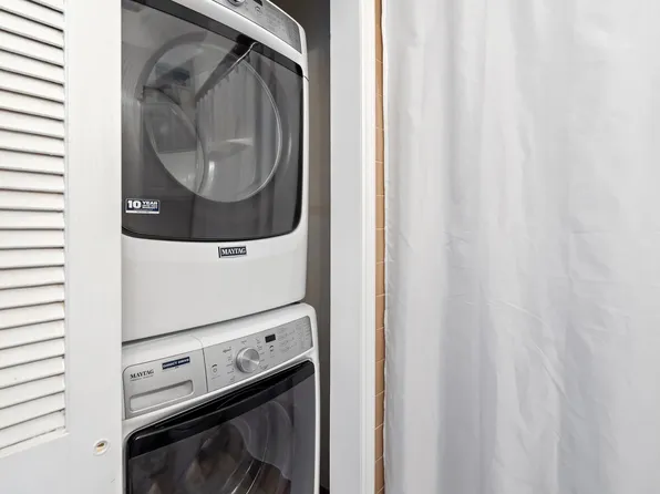 53 Cedar Run Rd, Bayville, NJ 08721