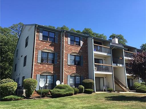 1st image of 342 Danbury Ln #342