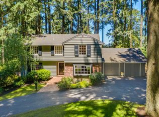 2655 Dellwood Dr, Lake Oswego, OR 97034