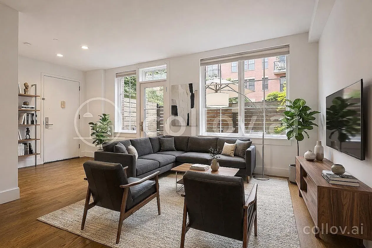 238 Hall Street — Photo 1