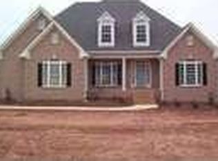 1181 Planters Ridge Dr, Bogart, GA 30622