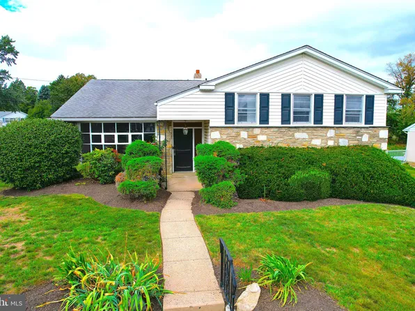 7604 Oak Lane Rd, Cheltenham, PA 19012
