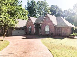 4040 Spring Valley Dr, Olive Branch, MS 38654
