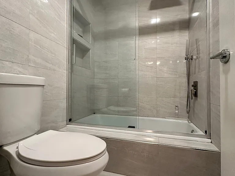 5625 Sumner Way #5625 — Photo 10