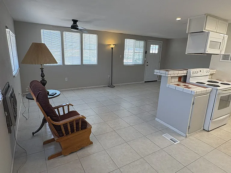 1502 Trane Rd — Photo 7