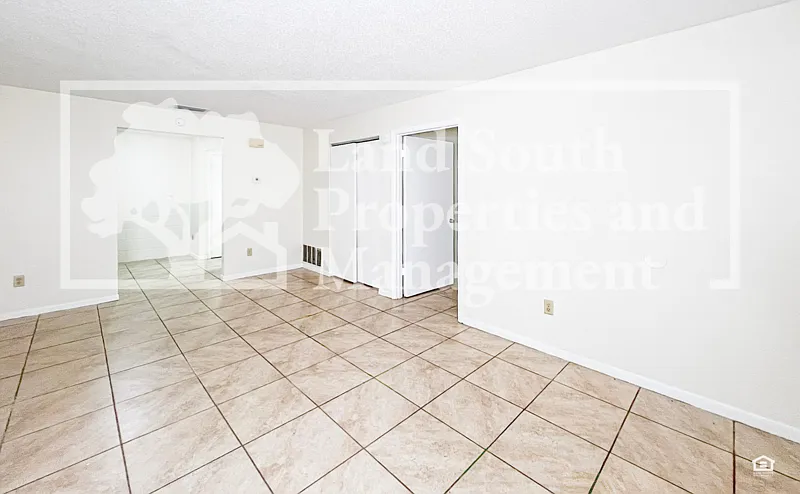 1 bed, 1.0 bath, 665 sqft, $1,100 — Photo 3
