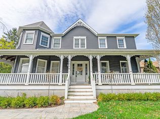 5016 Barber St E, Pickering, ON L1Y1B4