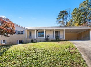 2435 Mary Briggs Ct, Dunwoody, GA 30360