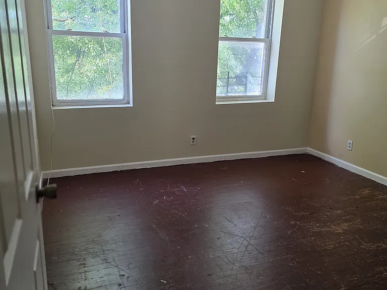 419 Park Ave #202 — Photo 15