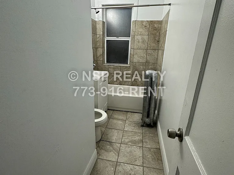 5670 N Ridge Ave #A — Photo 6
